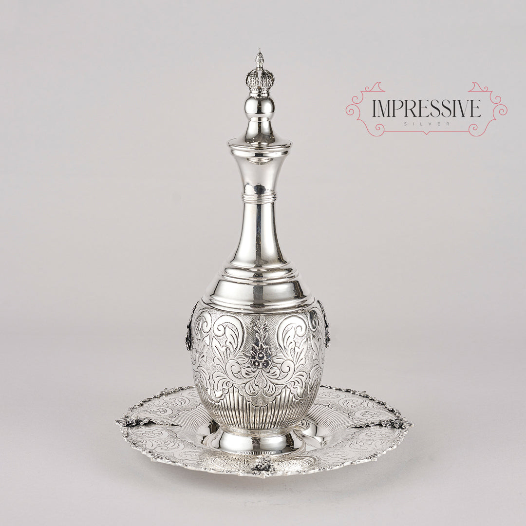 Liquor Bottle (with tray)