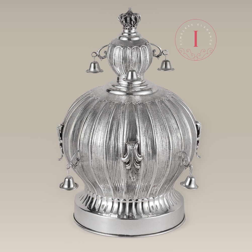 Safer torah crown