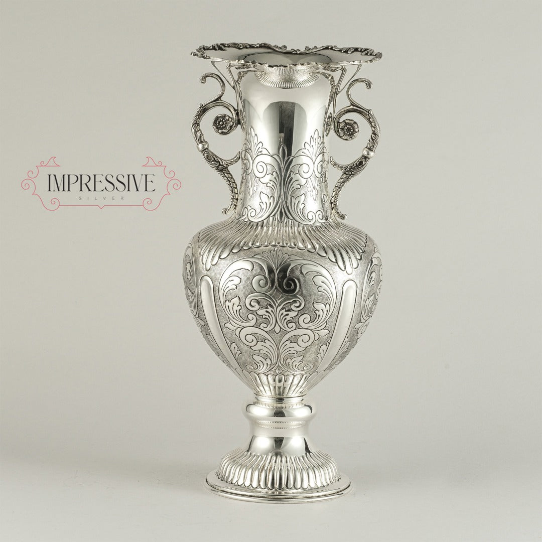 FLOWER VASE