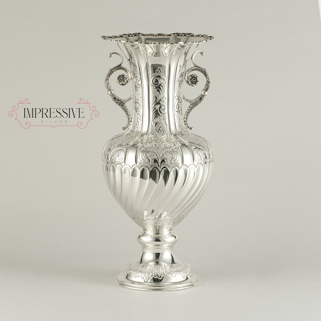 FLOWER VASE