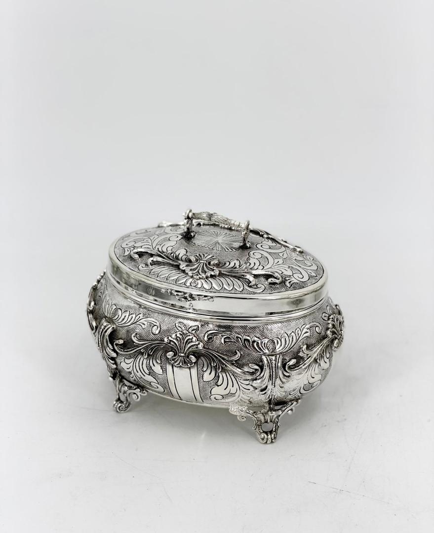 Esrog Box
