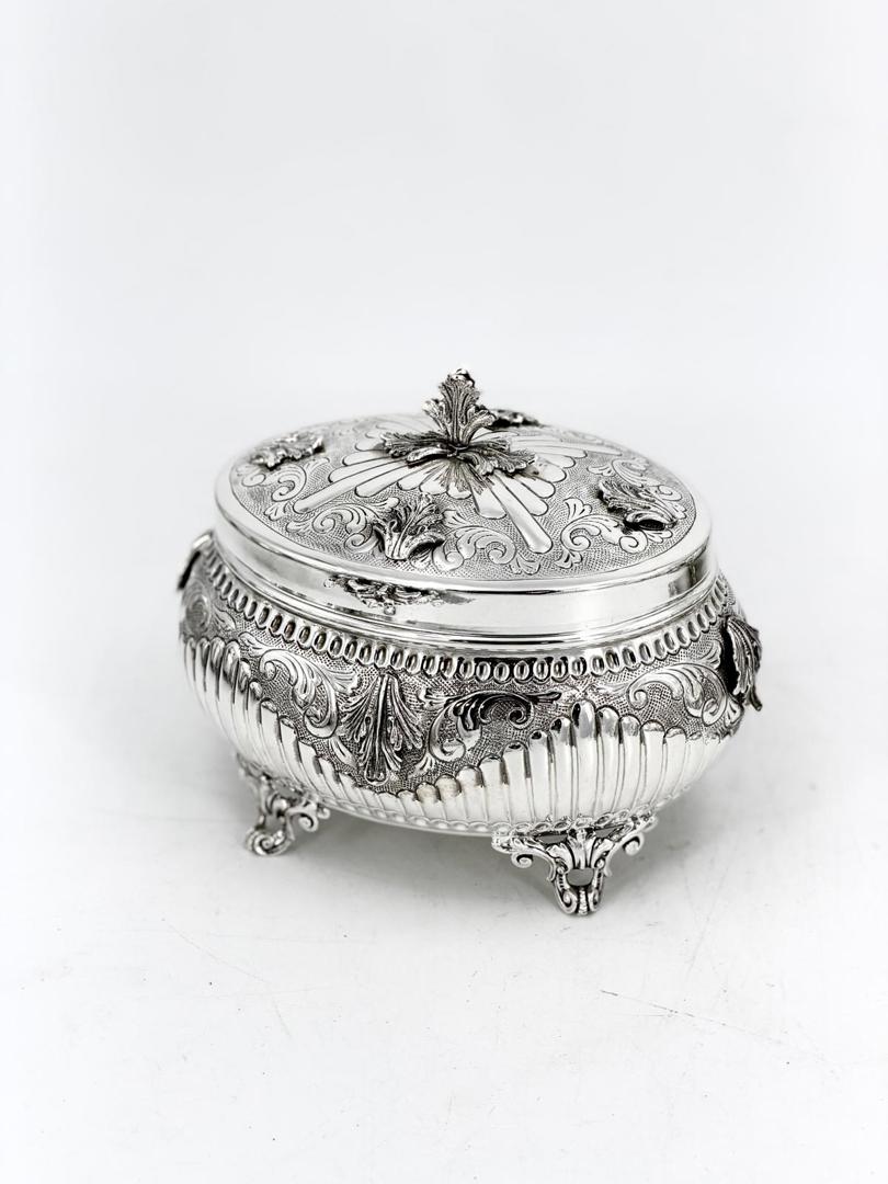 Esrog Box