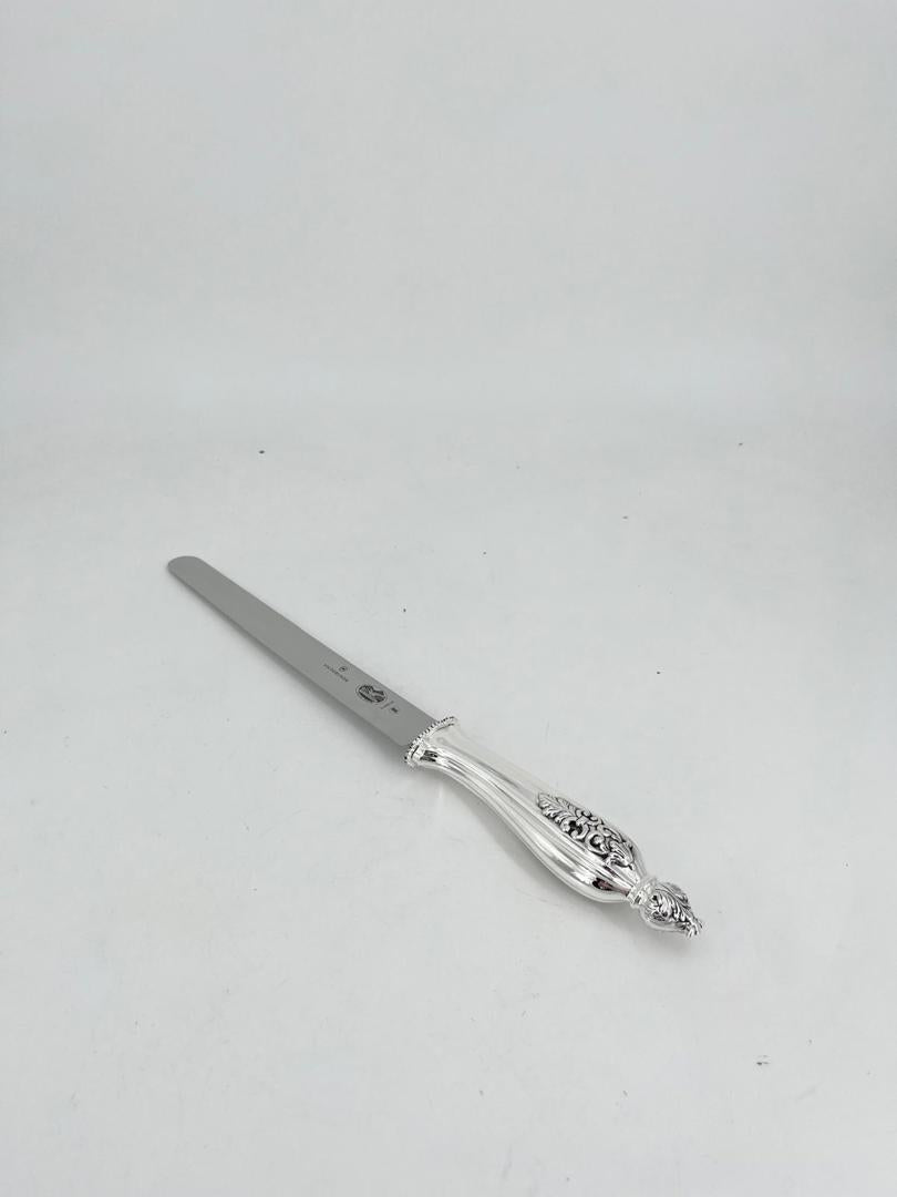 Knife  (Non Serreded Victorix)