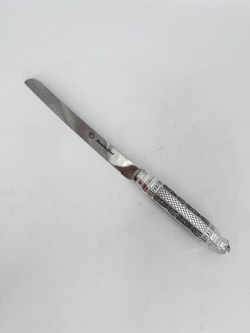 Knife Serrated