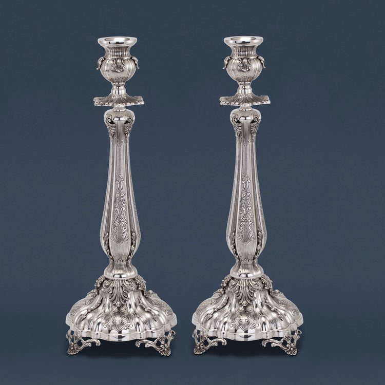 Candle sticks