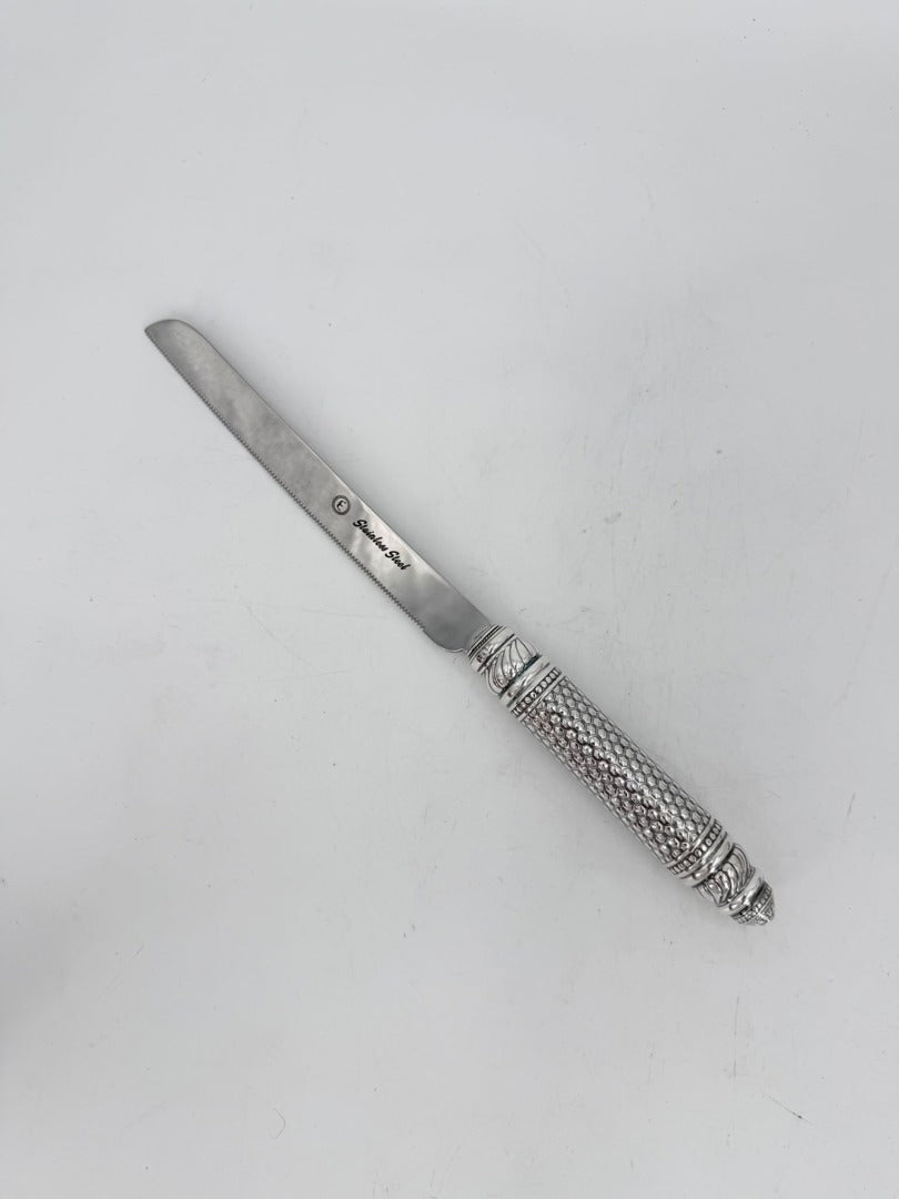 Knife Serrated