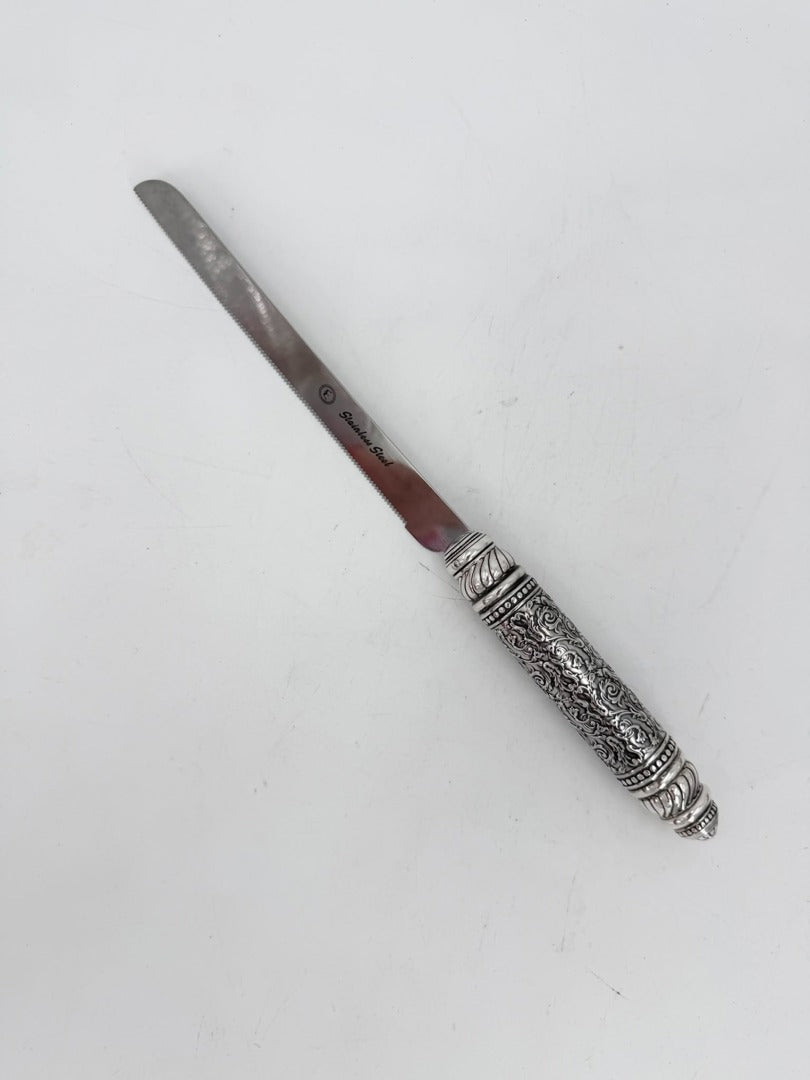Knife Serrated
