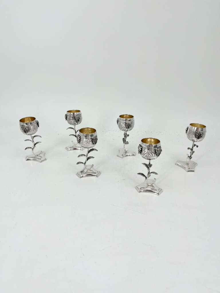 Liquor set viznitz (cups only)