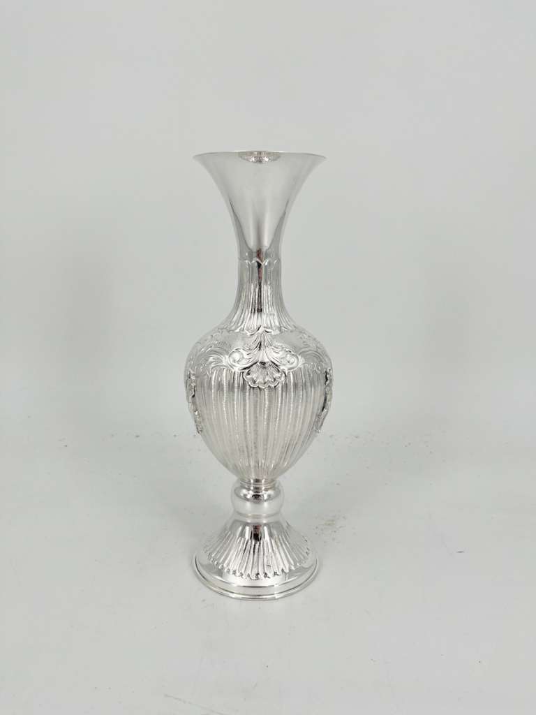VASE SMALL
