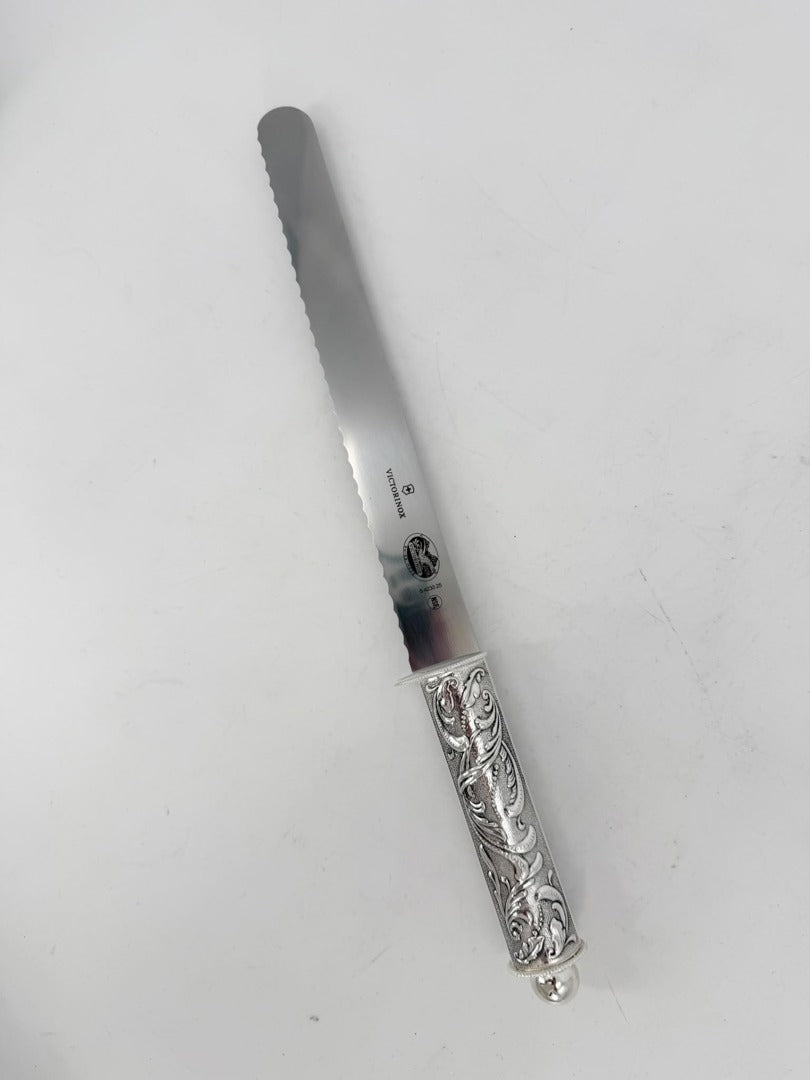 Knife Victorix (Serrated)