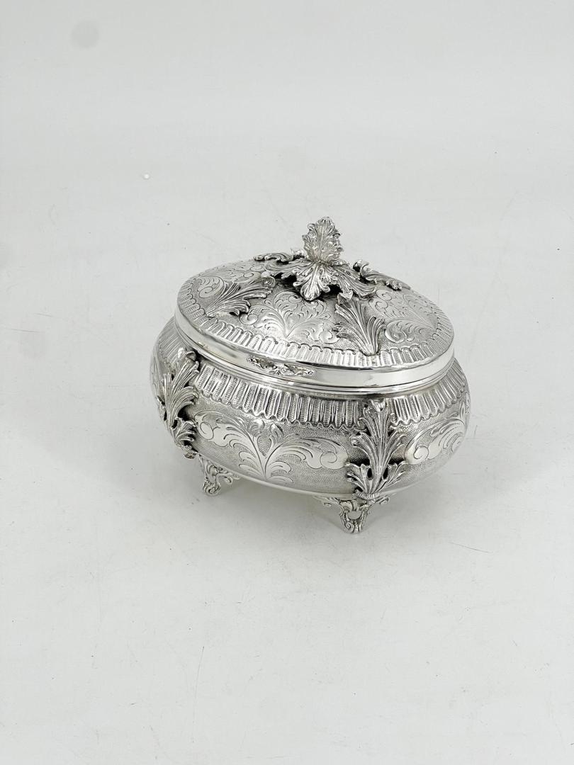 Esrog Box