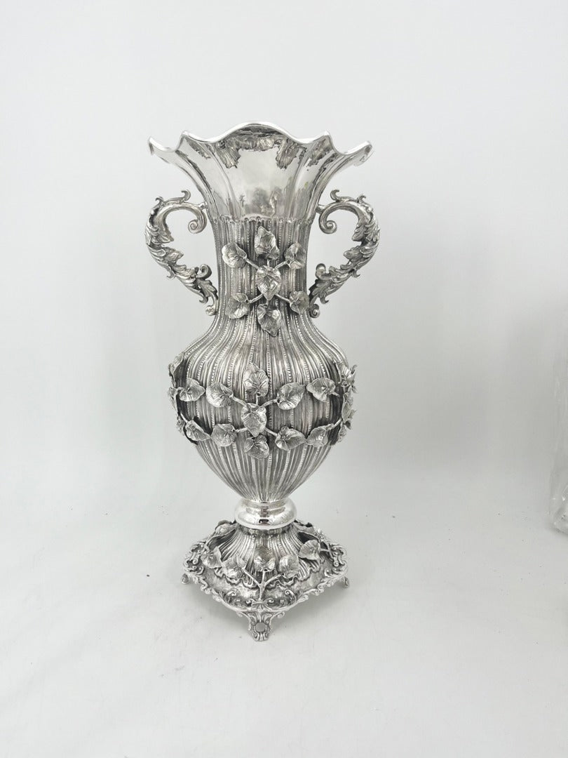Flower Vase (with handle)