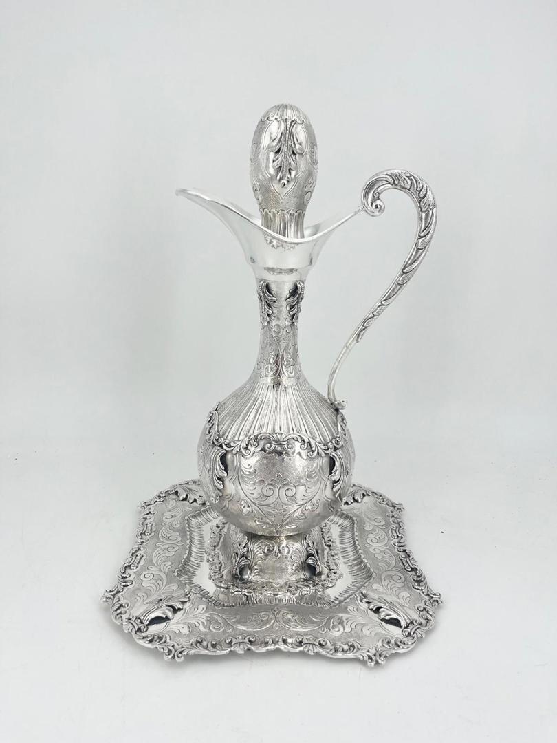 WINE BOTTLE WITH TRAY