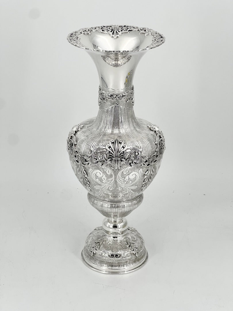 Flower Vase (with handle)