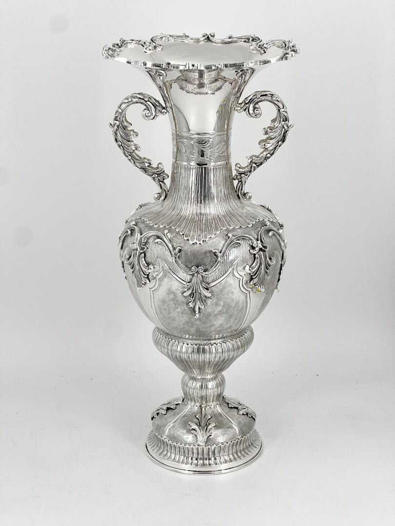 Flower Vase (with handle)
