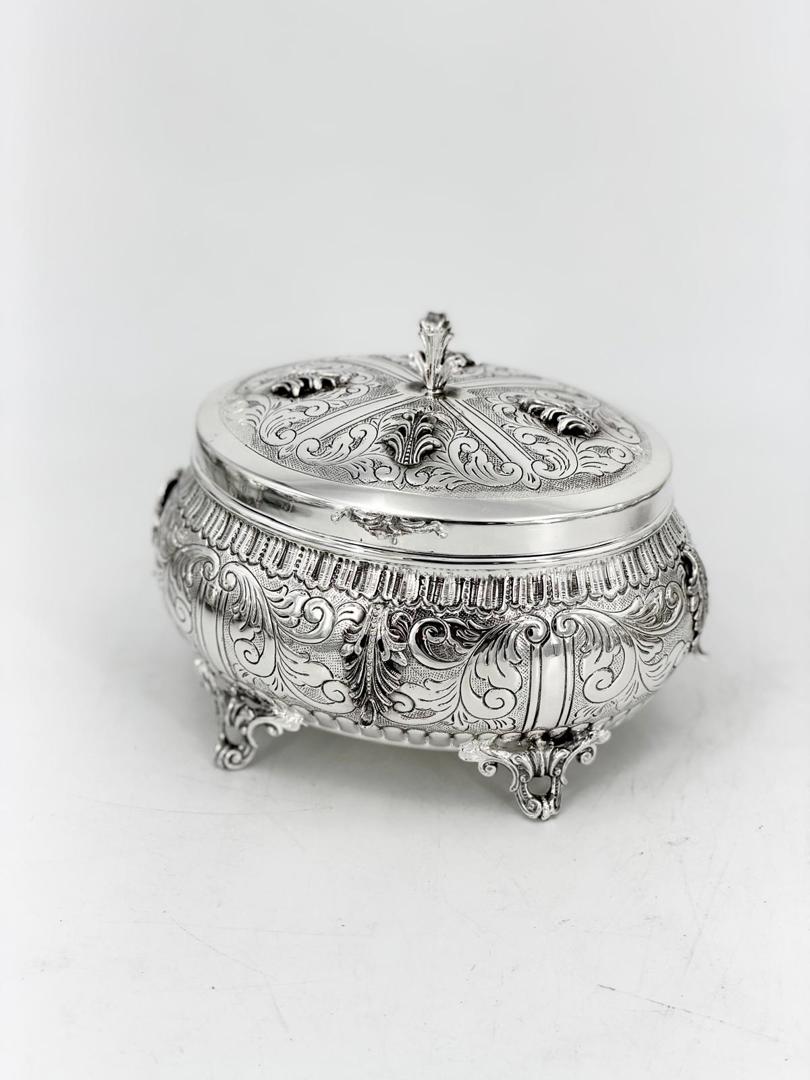 Esrog Box