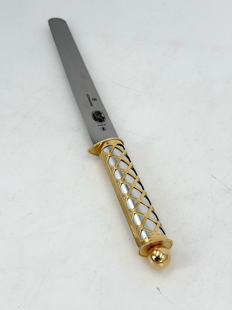 Knife Victorix (Serrated)